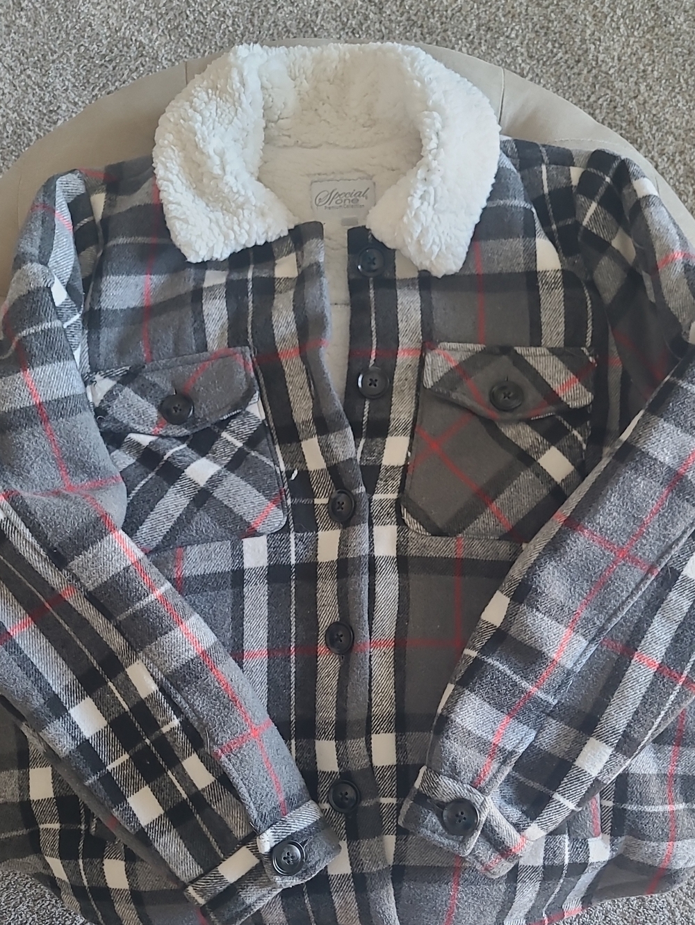 Kids Sherpa-Lined Grey Plaid Jacket with Faux Fur Collar Bin 3